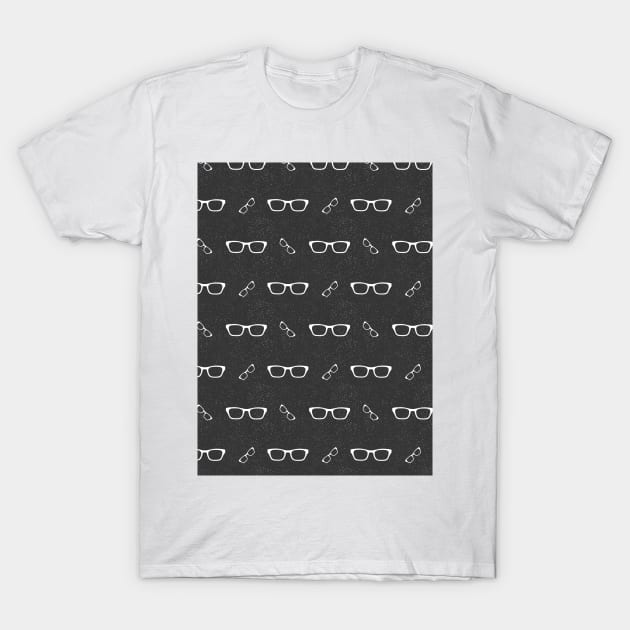 Glasses Pattern | 13 White BG Black T-Shirt by Oliveirallan